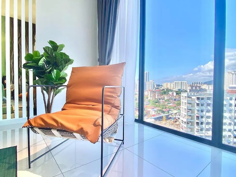 Beacon Executive Suites #Luxury #Skypool #Georgetown #4Pax #2Br 2Bath #1Queen 2Single #Quality Well Maintained #Private Host Apartment George Town