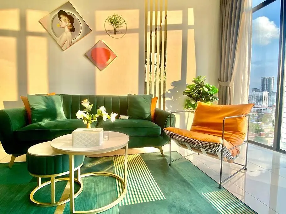 Beacon Executive Suites #Luxury #Skypool #Georgetown #4Pax #2Br 2Bath #1Queen 2Single #Quality Well Maintained #Private Host George Town